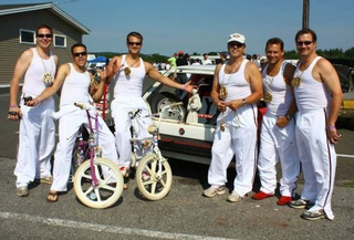 Illustration for article titled A Treasury Of 24 Hours Of LeMons Team Costumes